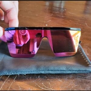 Quay sunglasses